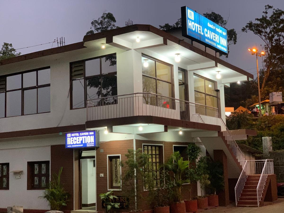 Hotel Caveri Inn Madikeri Exteriör bild