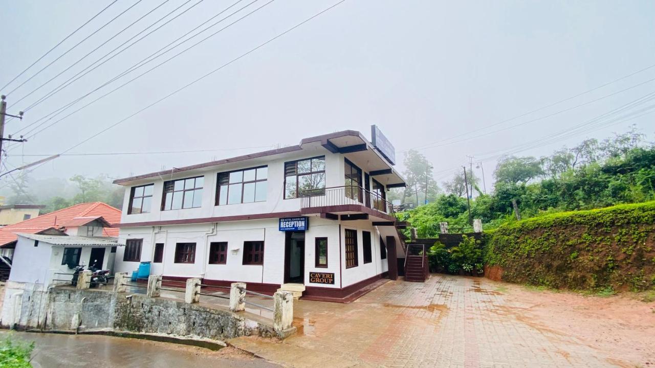 Hotel Caveri Inn Madikeri Exteriör bild