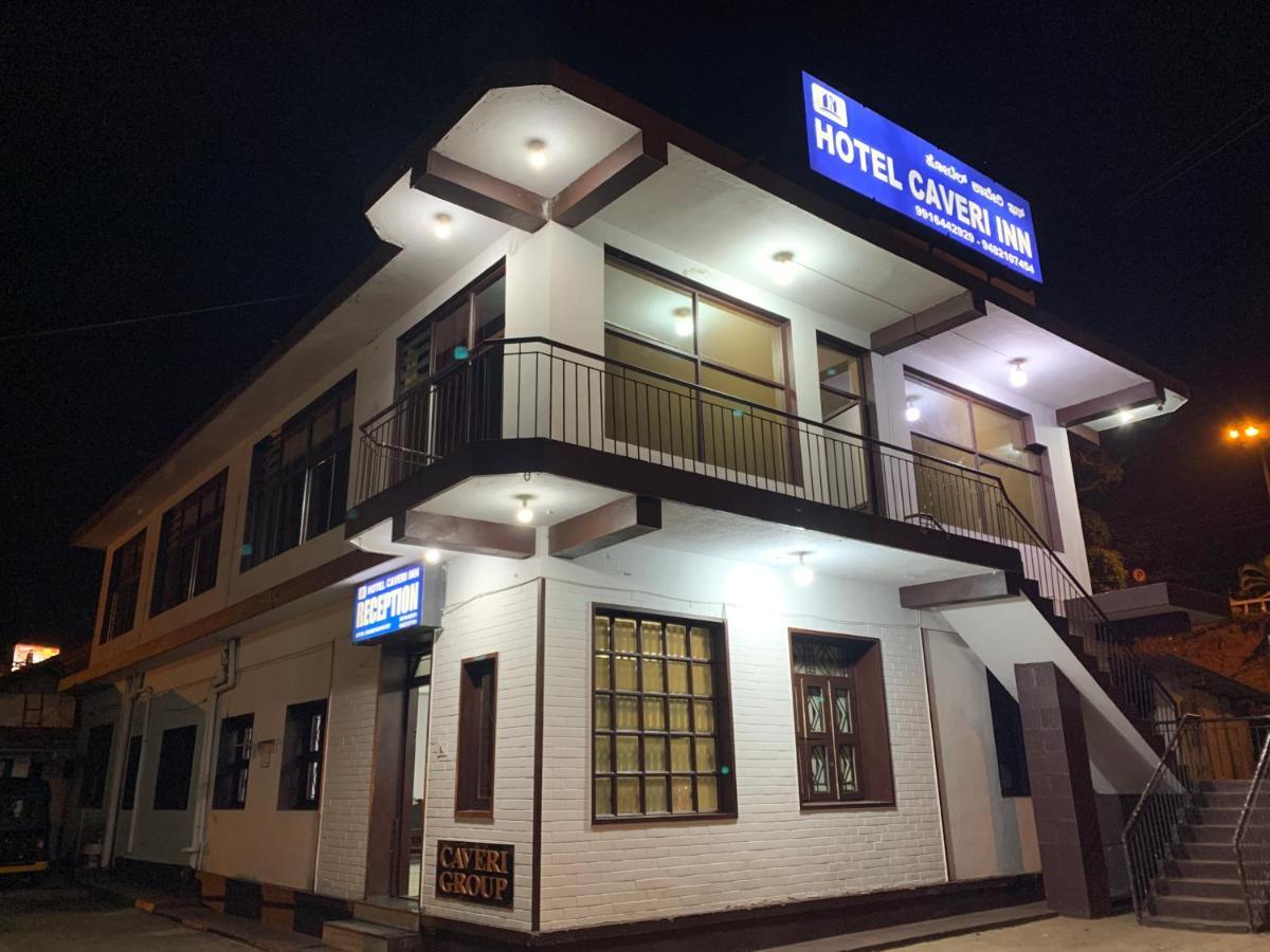 Hotel Caveri Inn Madikeri Exteriör bild